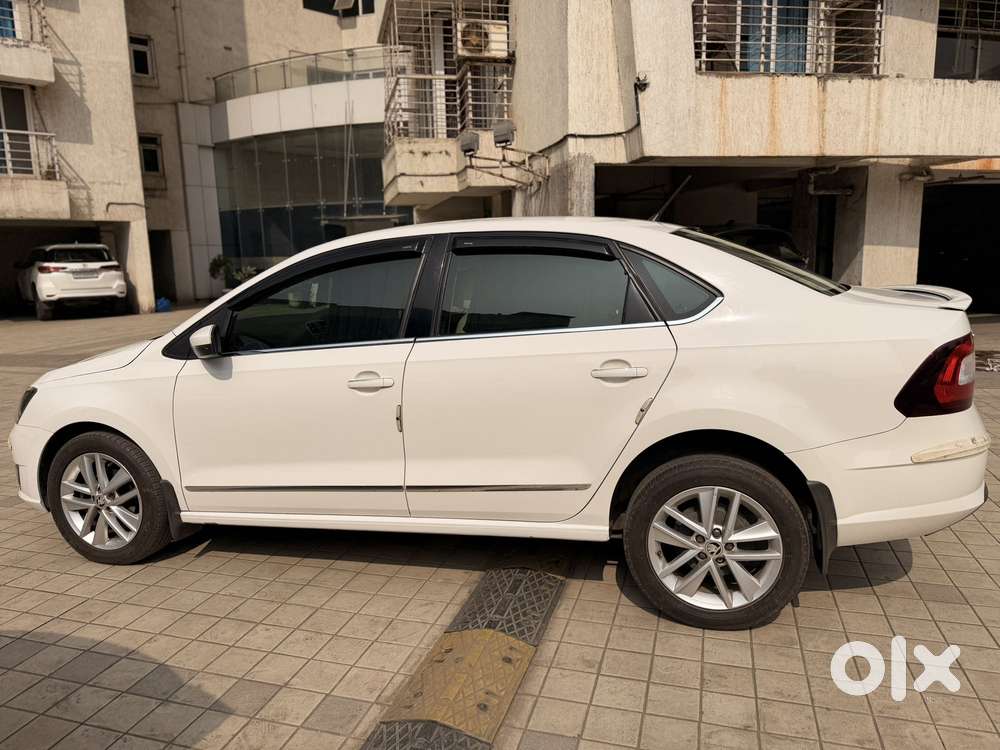 Skoda Rapid 1.0 Style At, 2021, Petrol