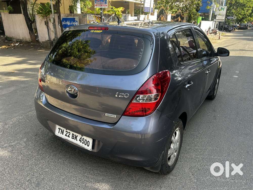 Hyundai I20 Sportz 1.2 Bs-iv, 2010, Petrol