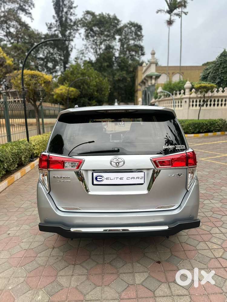 Toyota Innova Crysta [2020-ongoing] 2.4 Vx 7 Str, 2020, Diesel