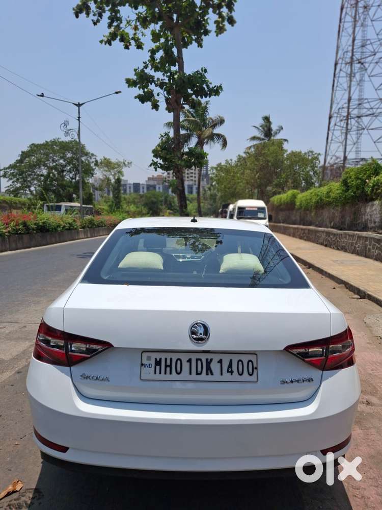Skoda Superb 2.0 L&k Tsi At, 2019, Petrol