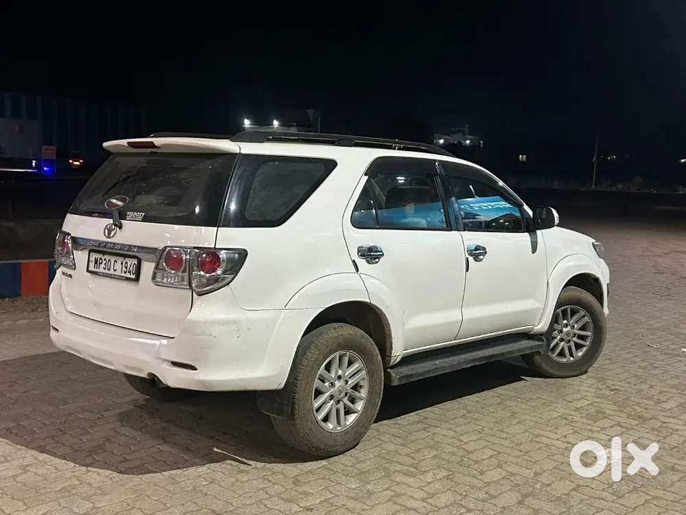 Very Good Condition Is My Car Is Showroom Condition New Battery Instal