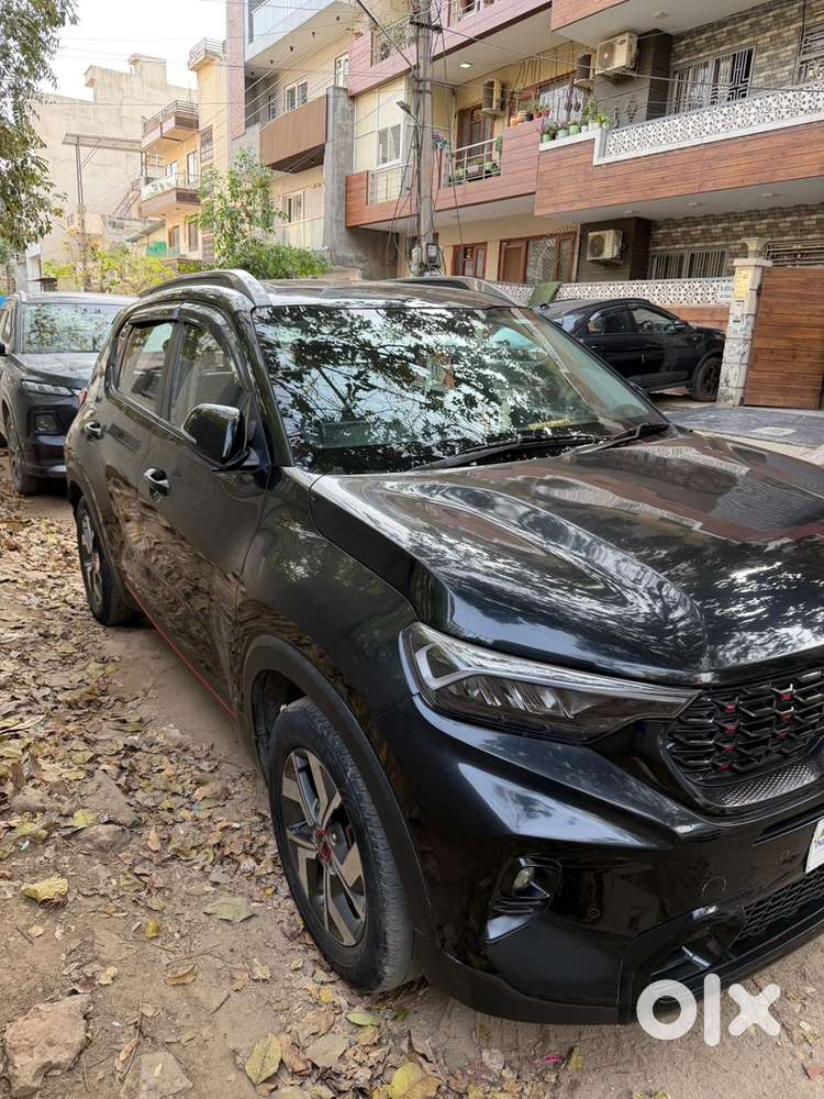 Kia Sonet Diesel Well Maintained With Under Extended Warranty