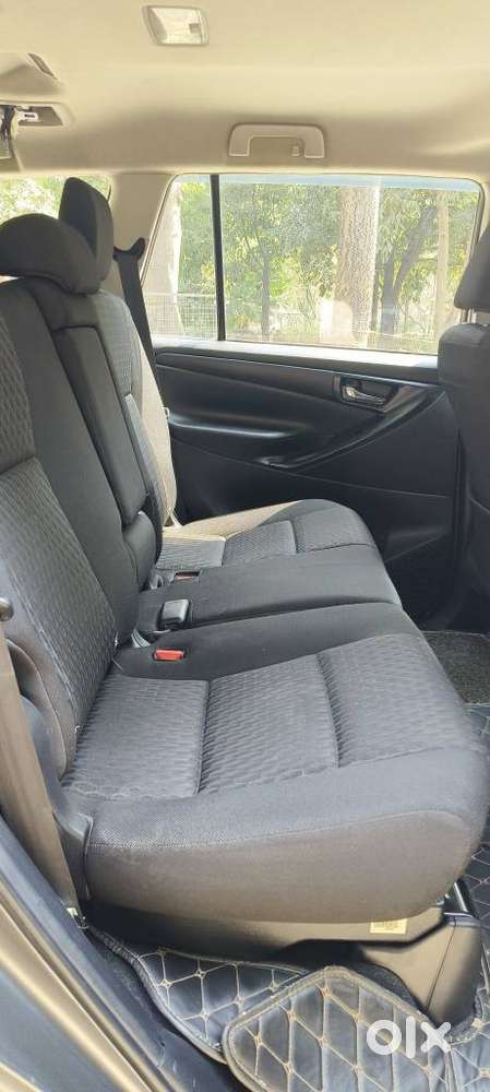 Toyota Innova Crysta