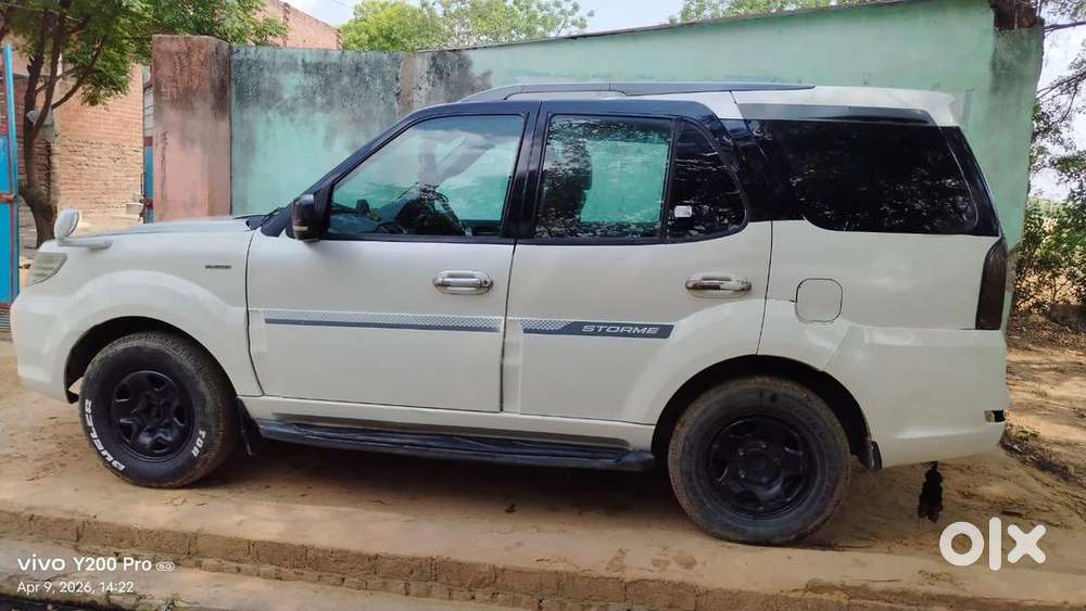 Tata Safari Storme 2016 Diesel Good Condition
