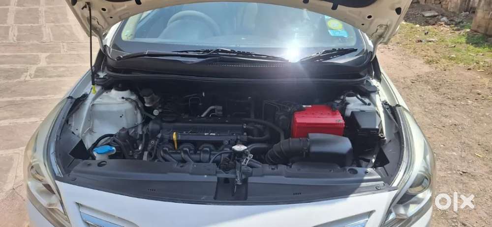 Hyundai Verna Fluidic 1.6 Vtvt Sx Opt, 2016, Petrol