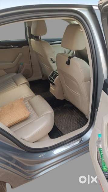 Skoda Superb Lk 1.8 Tsi At, 2019, Petrol