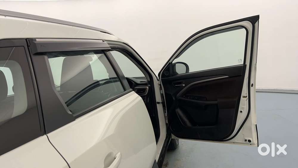 Maruti Suzuki Vitara Brezza 1.5 Lxi, 2023, Petrol
