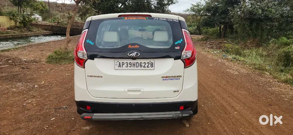 Mahindra Marazzo 2021 Diesel 142000 Km Driven