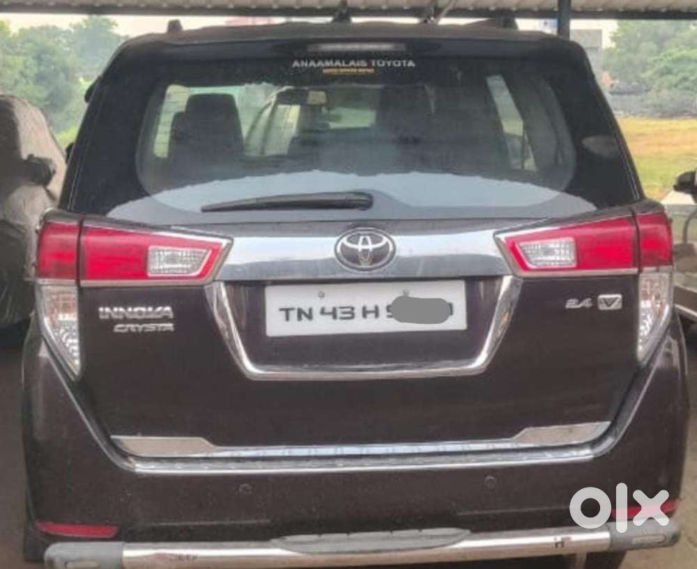 Toyota Innova Crysta 2.4 V 8 Str, 2017, Diesel