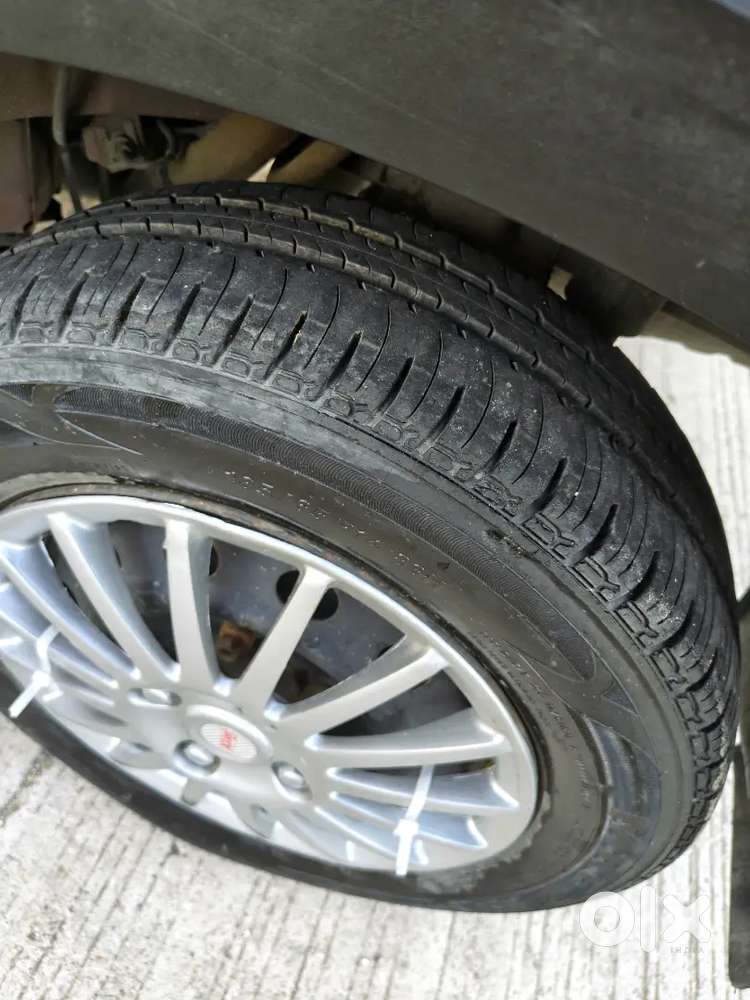 Mahindra Kuv 100 2016 Petrol