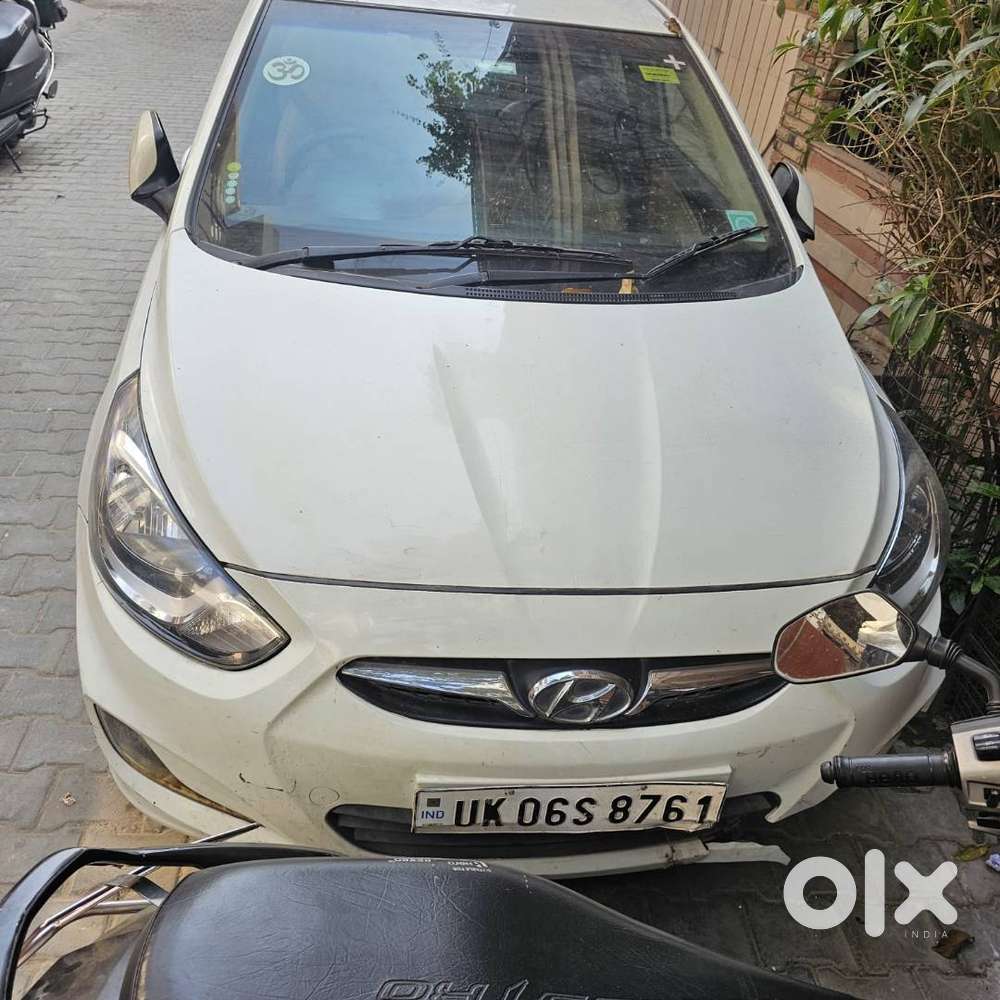 Hyundai Verna 2011 Diesel 65000 Km  Driven