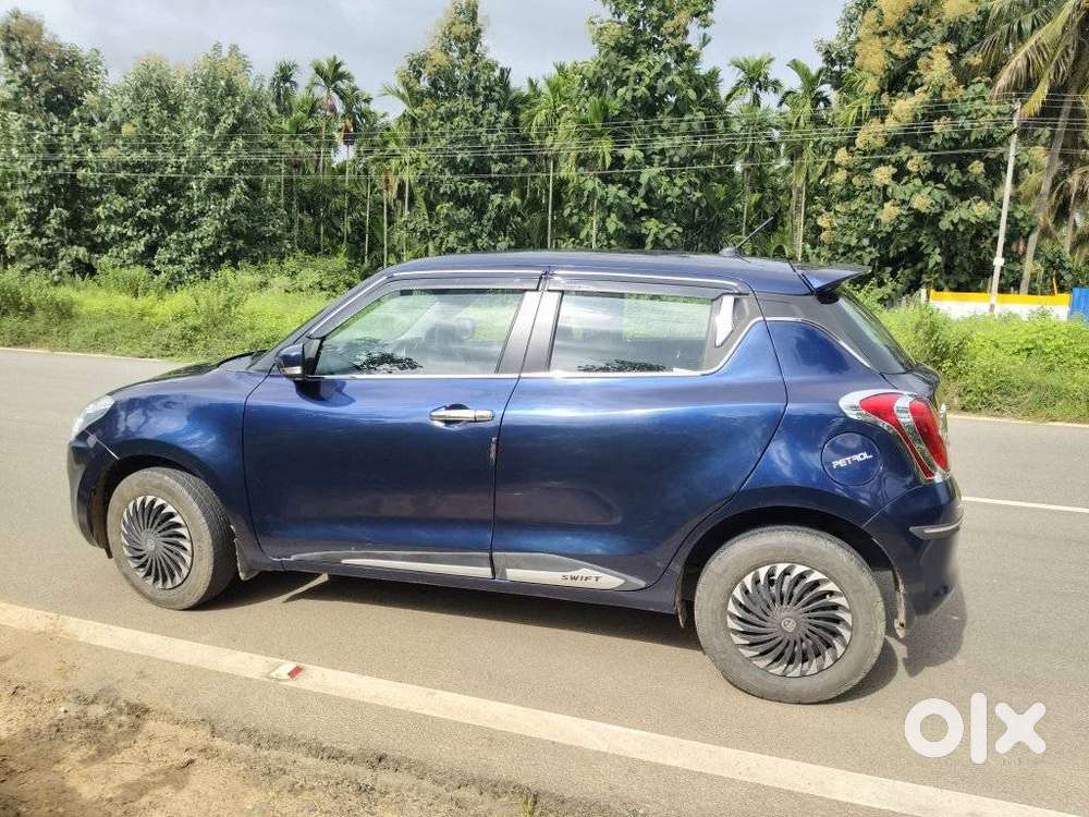 Maruti Suzuki Swift Vxi Optional, 2022, Petrol