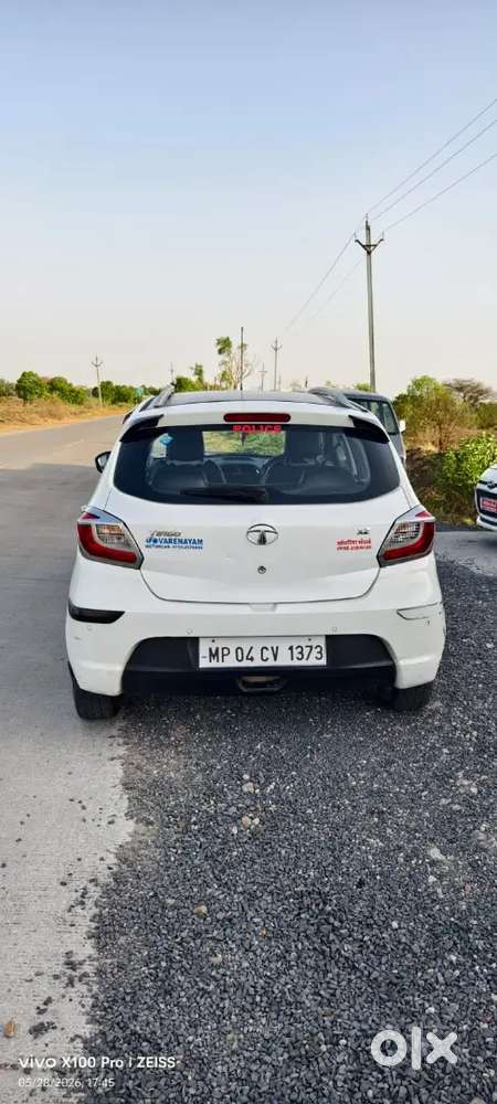Tata Tiago Revotron 2018