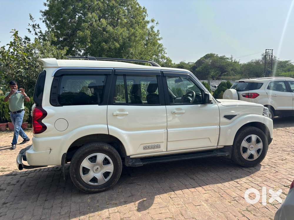 Mahindra Scorpio [2020-2022] 2.2 S9, 2022, Diesel