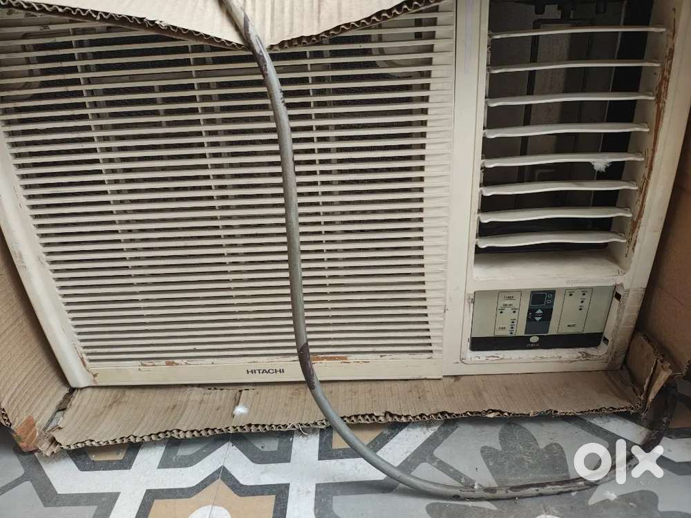 Hitachi 1.5 ton window AC