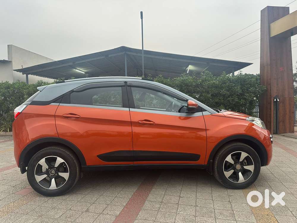 Tata Nexon 1.5 Revotorq Xt, 2018, Diesel
