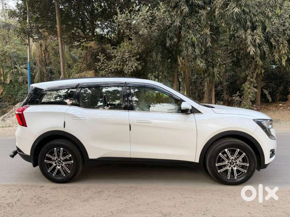 Mahindra Xuv700 2.2 Ax 7 Diesel Mt Luxury Pack Str, 2025, Diesel