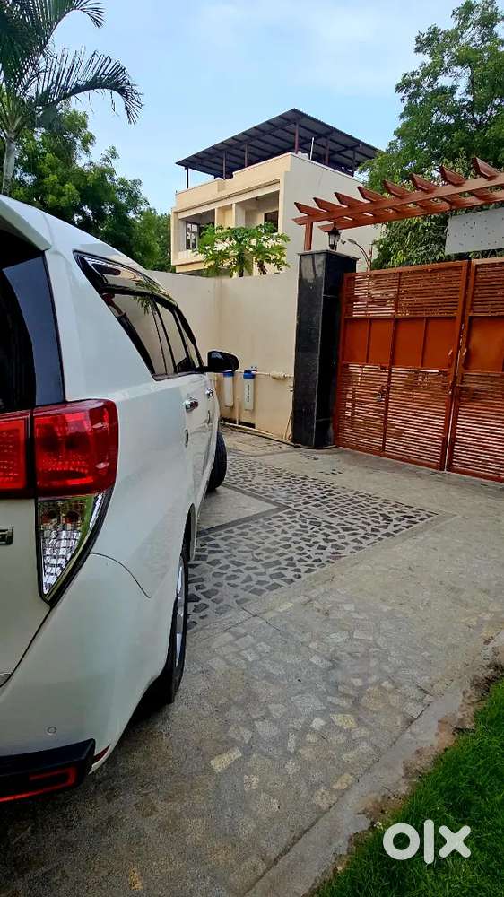 Toyota Innova Crysta 2020