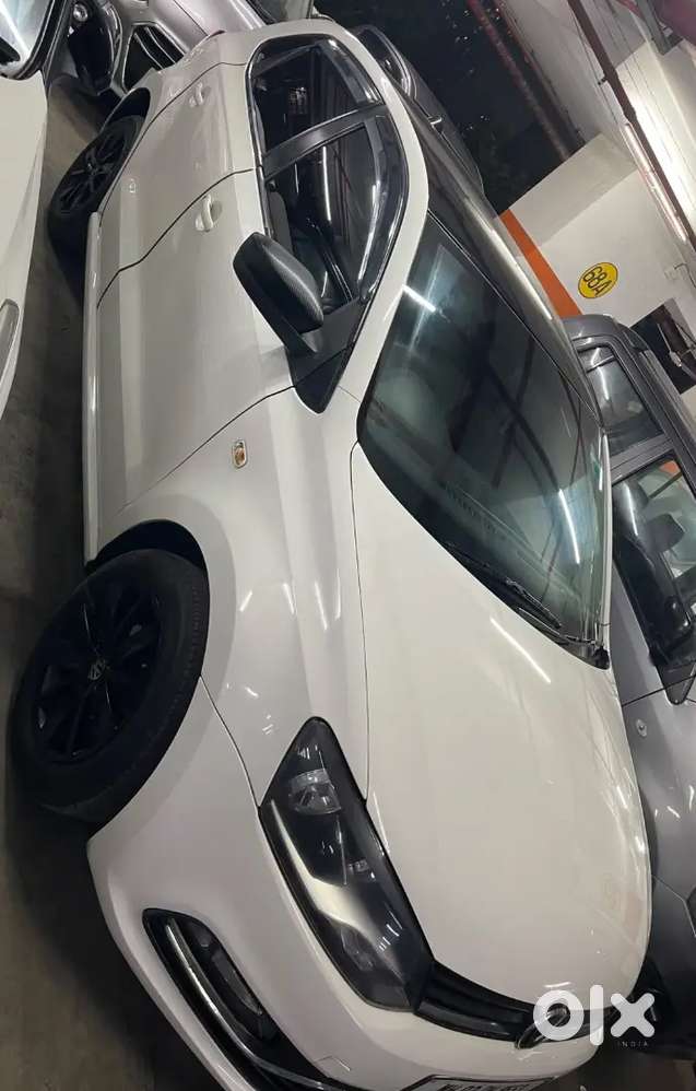 Volkswagen Polo Highline 2015