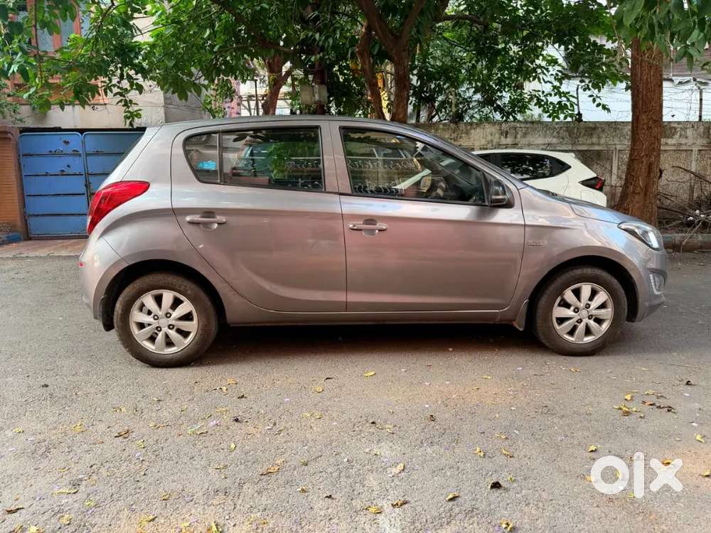Hyundai I20 Sportz Abs 2013