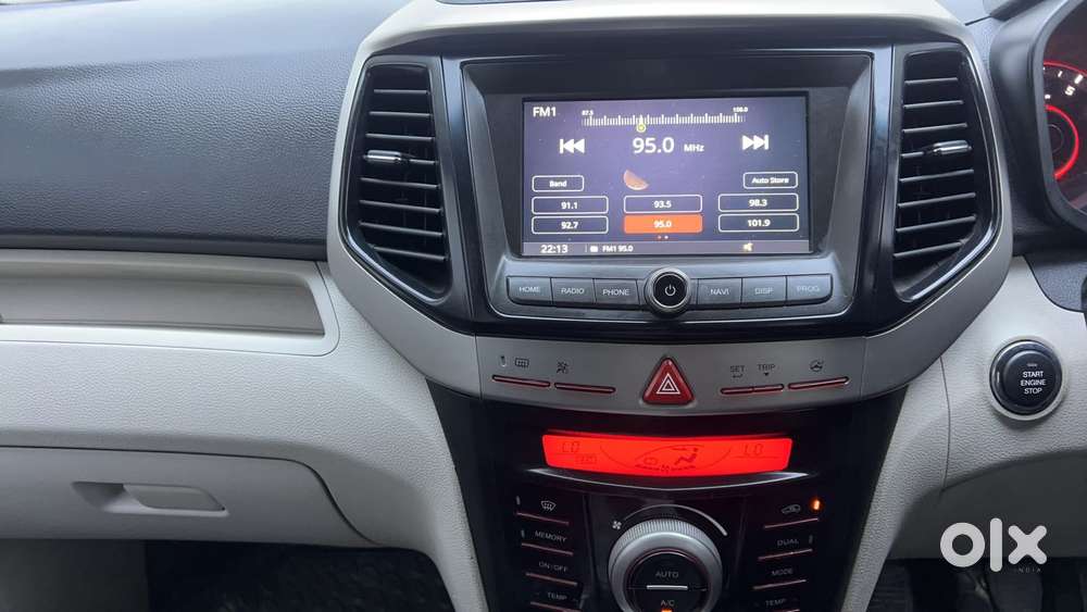 Mahindra Xuv300 W8, 2019, Petrol
