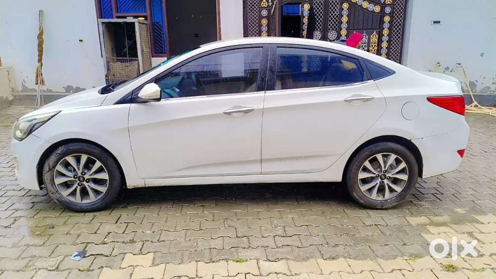 Hyundai Verna Fluidic 2015 Manual