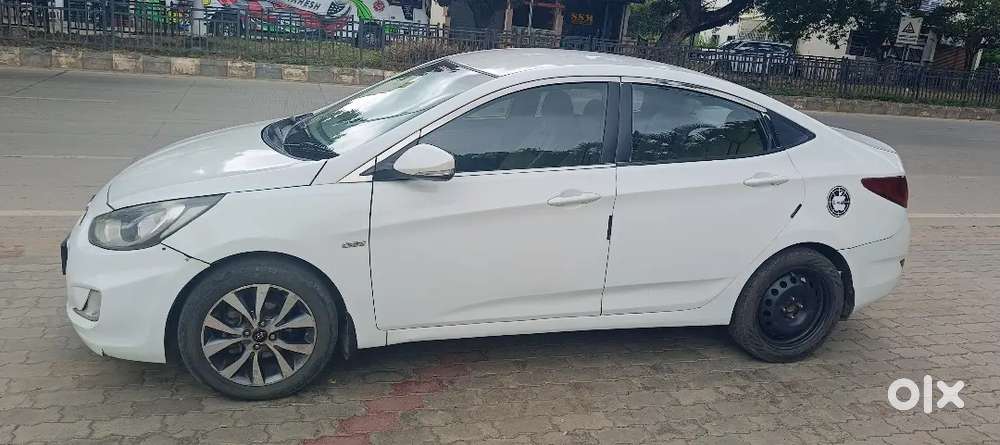 2013model Register 2014 Good Condition Family Used
