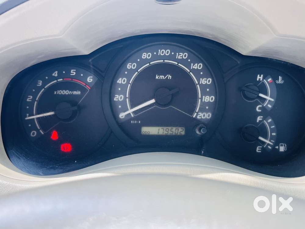 Toyota Innova, 2011, Diesel