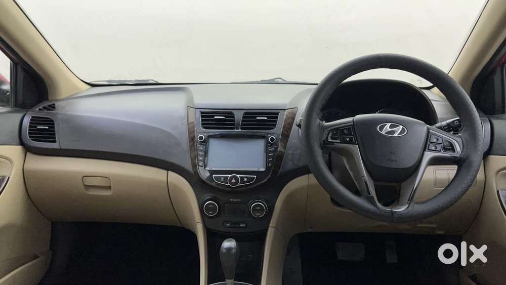 Hyundai Verna Fluidic 1.6 Vtvt Sx, 2016, Petrol