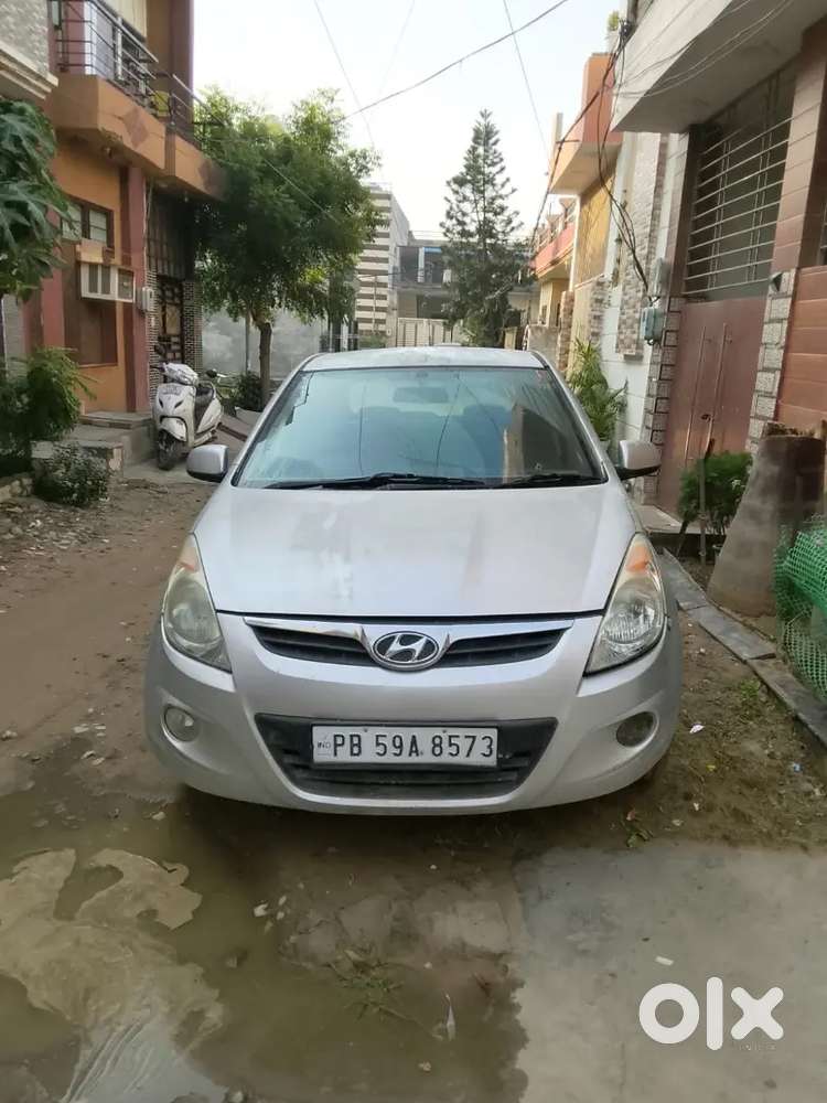 Hyundai I20 Diesel Manual 2010