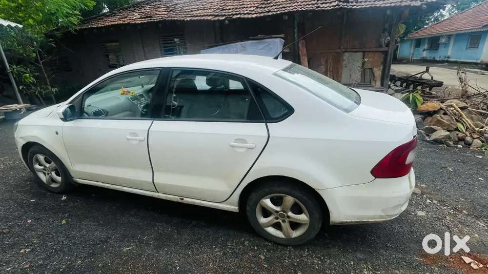 Skoda Rapid 2013