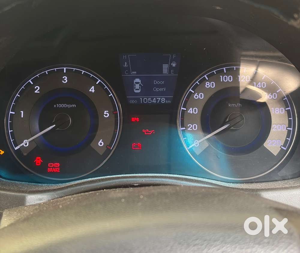 2012 Hyundai Fluidic Verna Push Button