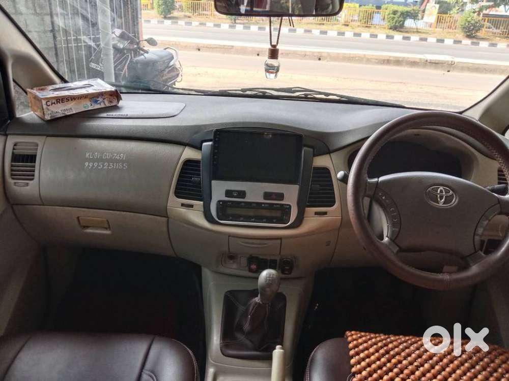 Toyota Innova 2.5 V 7 Str, 2009, Diesel