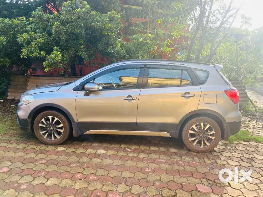 Maruti Suzuki S-cross 2022