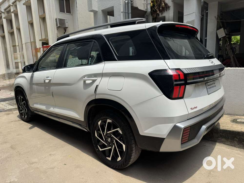 Hyundai Alcazar Signature (o) 6 Str 1.5 Petrol Dct, 2025, Petrol