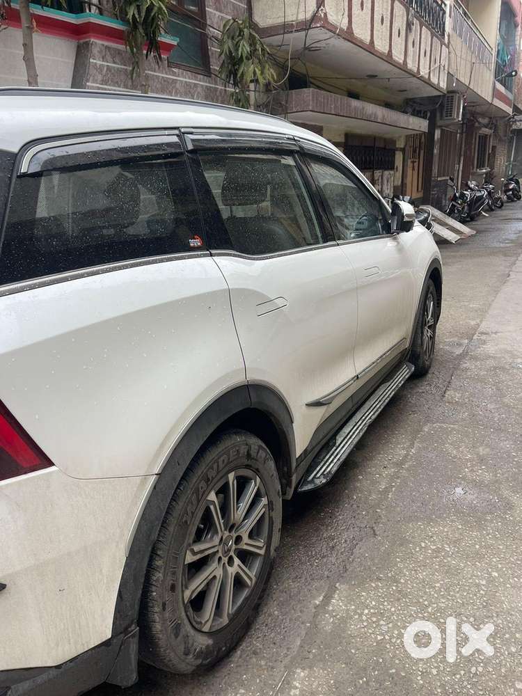 Mahindra Xuv700 2022 Car