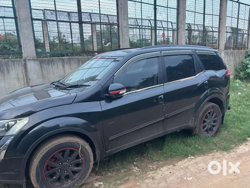 Mahindra Xuv500 2.2 2016 Well Maintained
