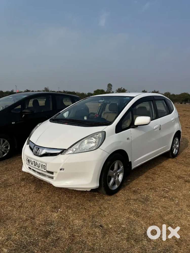 Honda Jazz 2011 Petrol Well Maintained