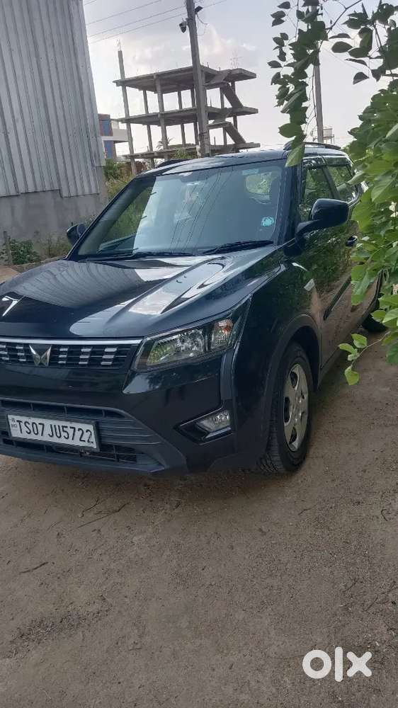 Mahindra Xuv300 Car