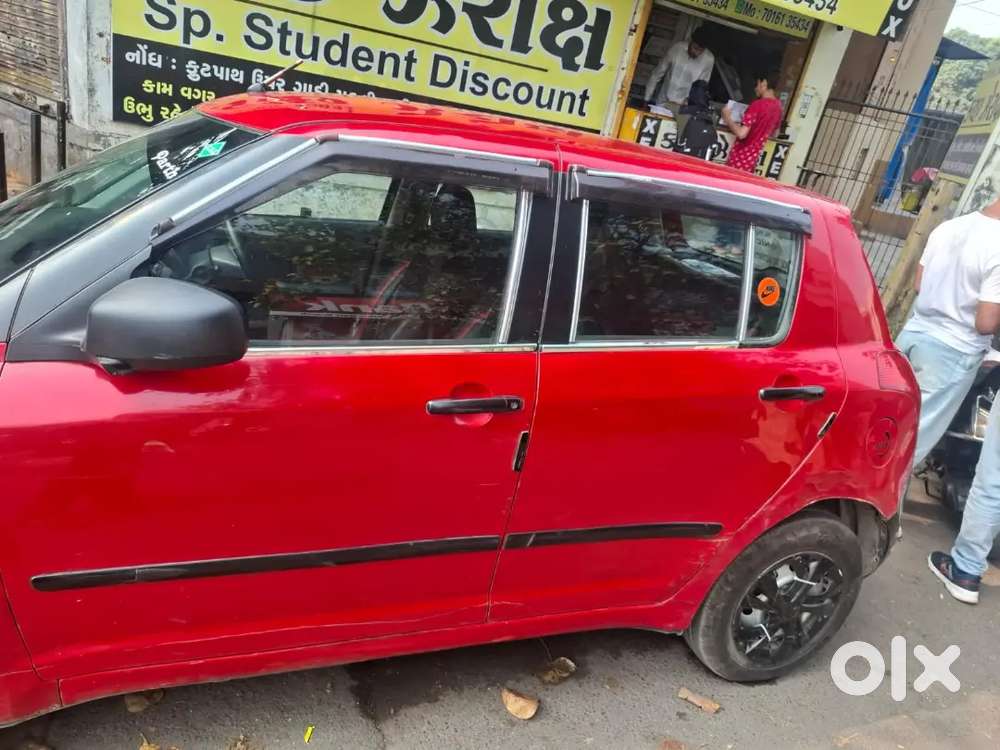 Maruti Suzuki Swift 2006 Petrol Well Maintained