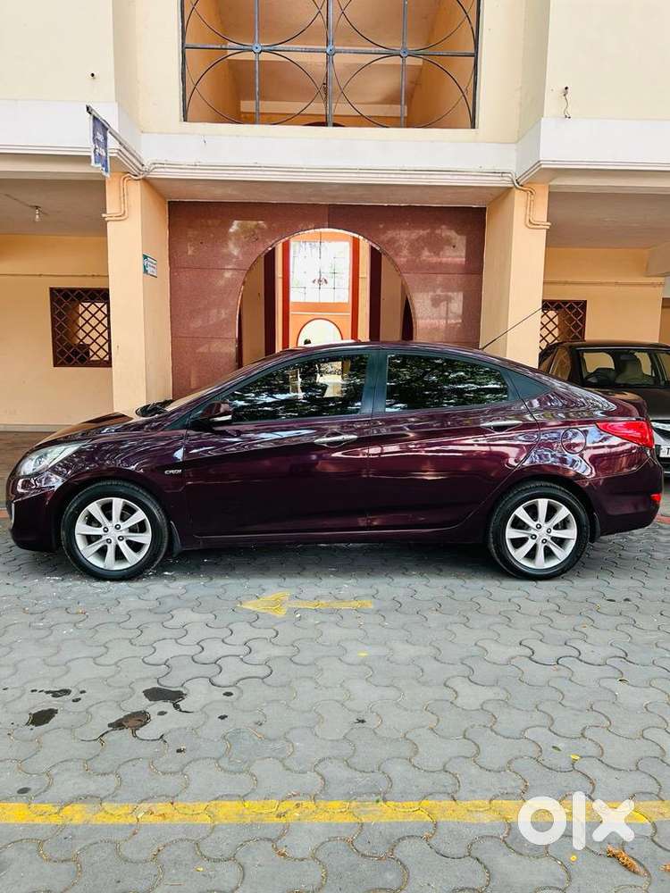 Hyundai Fluidic Verna 2012 Year