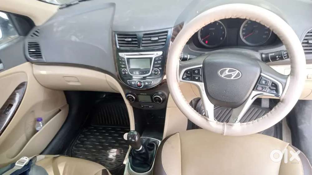 Hyundai Verna 2011 Petrol 86000 Km Driven