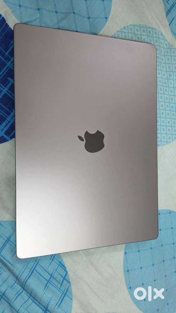 MACBOOK PRO 16/512