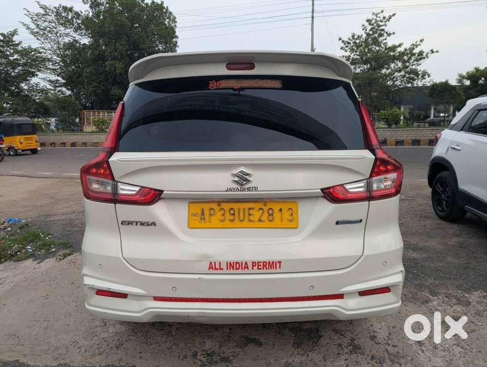 Maruti Suzuki Ertiga 1.5 Vxi, 2022, Petrol