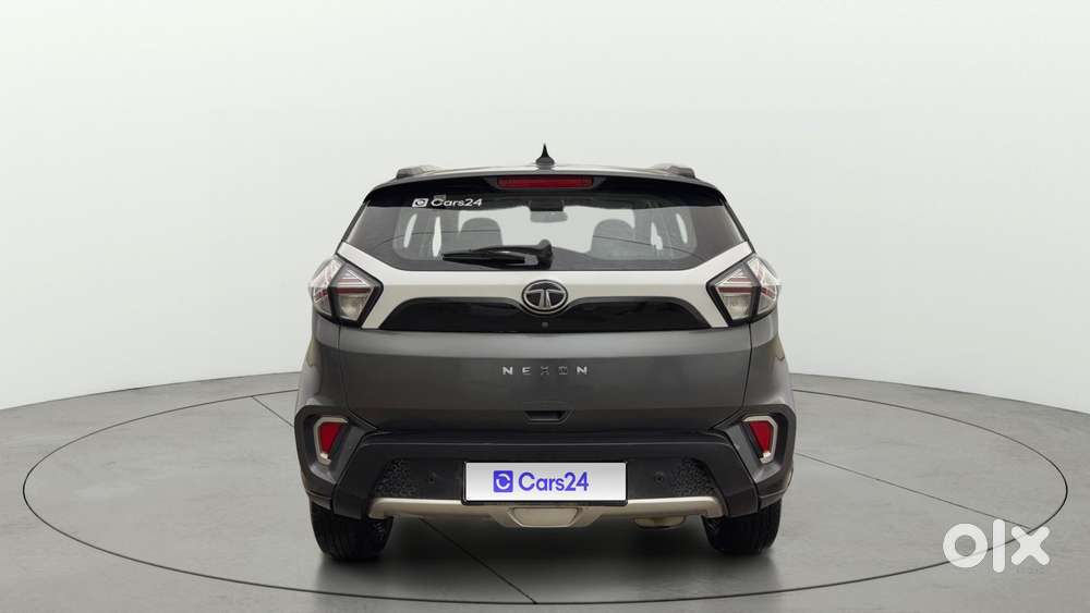 Tata Nexon 1.2 Revotron Xz Plus Premium, 2022, Petrol