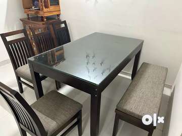 2 seater discount dining table olx