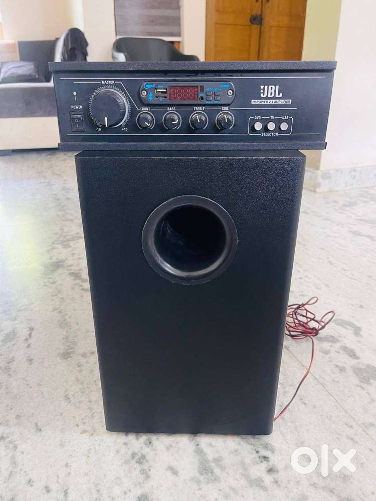 Amplifier with sub