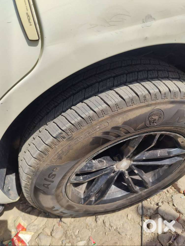Mahindra Xuv500 2019 Diesel Well Maintained
