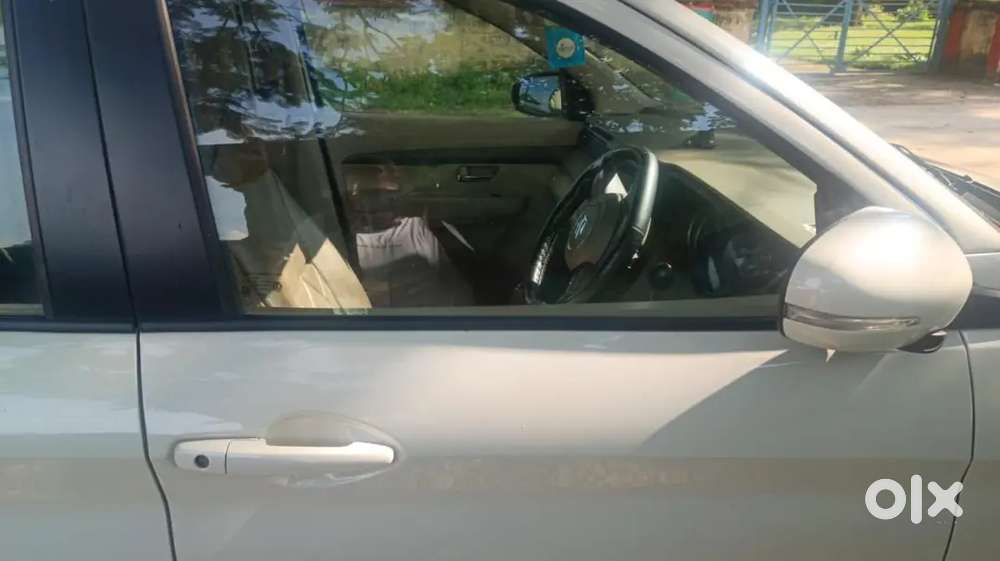 Maruti Suzuki Ertiga Vxi 2024