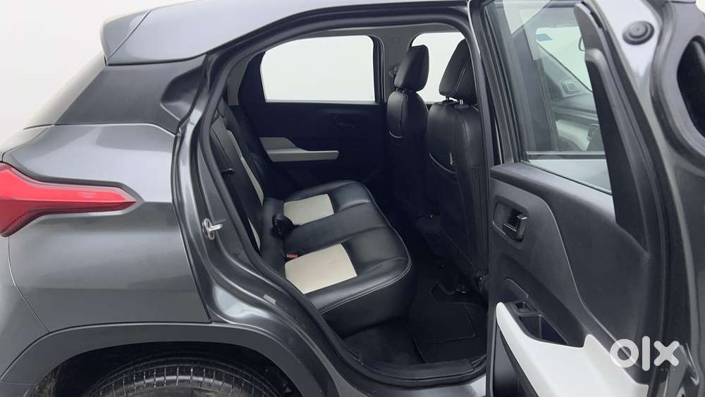 Tata Punch 1.2 Revotron Accomplished Dazzle Pack Amt, 2024, Petrol